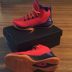 Nike Jordon Super Fly 6.5 Youth